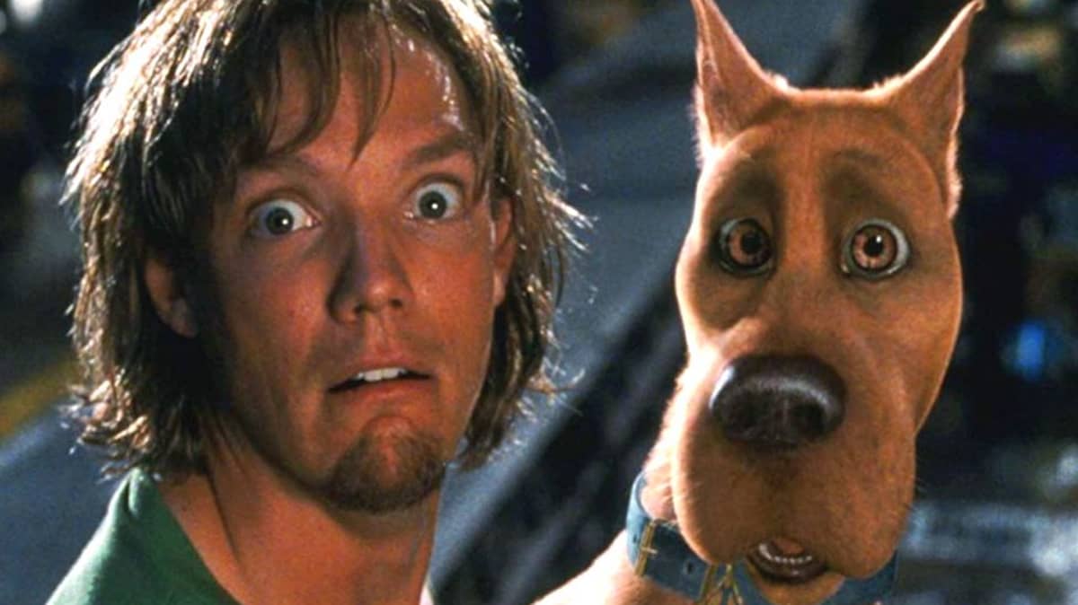 1200px x 674px - People Are Haunted After Seeing Scooby Doo Before CGI In Backstage Footage