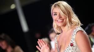 Holly Willoughby's First Dancing On Ice Dress Revealed