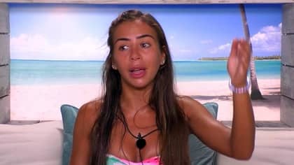 Elma Tells Maura What The Entire Nation Was Thinking In 'Love Island'