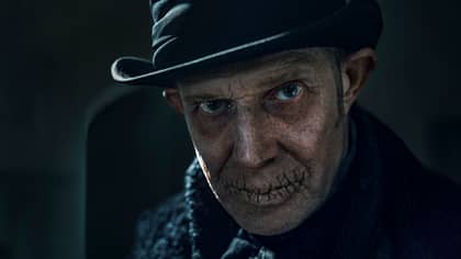 BBC’s ‘A Christmas Carol’ Is Giving Us Serious ‘Peaky Blinders’ Feels
