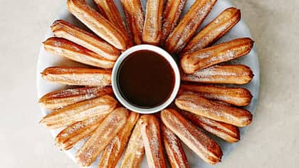M&S Are Now Selling Churros With Chocolate Dip
