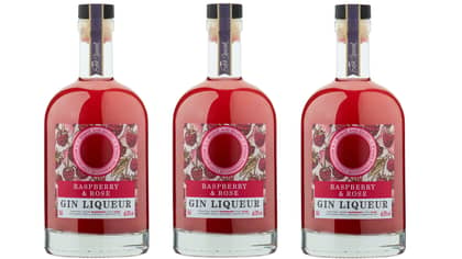 UK Supermarket Is Selling £10 Bottles Of Glittery Pink Gin For Valentine's
