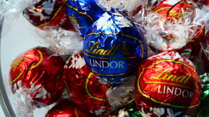 Lindt Launches Mouthwatering New Salted Caramel Lindor Truffles 