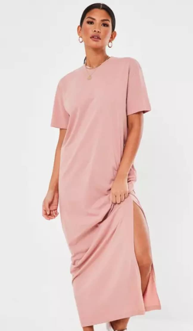 This T-shirt dress looks *so* comfy (Credit: Missguided)