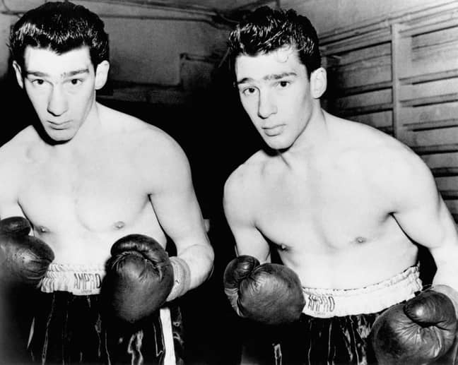 Ronnie and Reggie Kray as young men (Credit: PA)