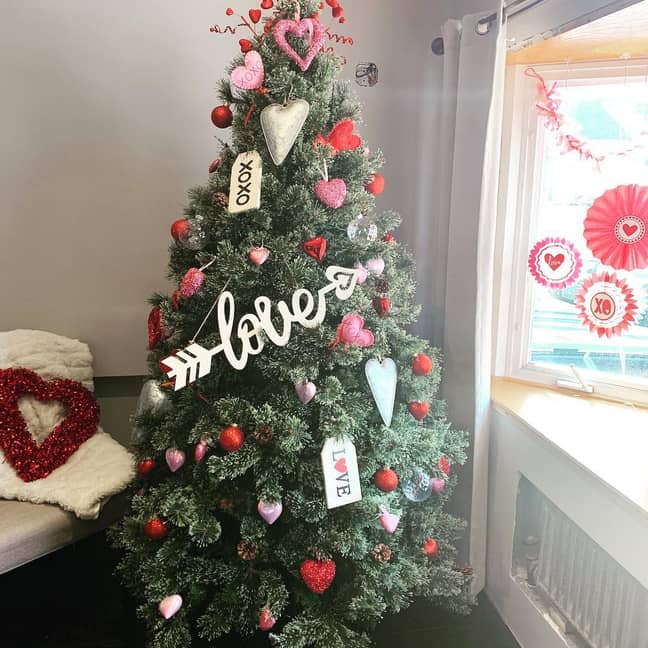 Jasmine is making a Valentine's tree an annual thing now (Credit: Instagram/Jasminenicole08)