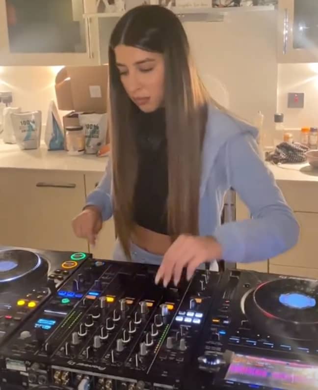 Shannon SIngh DJ-ing from home during the pandemic (Credit: Instagram/shannonsinghhh)