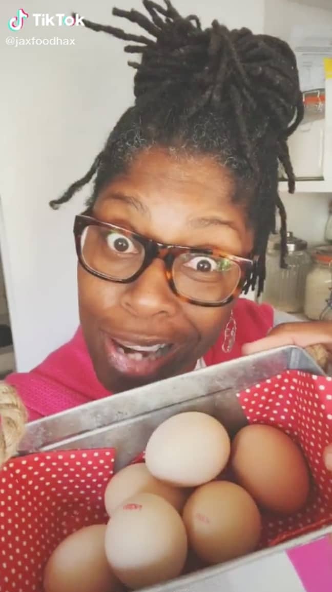 Jax's hack for poaching eggs in the oven is a real time saver (Credit: TikTok / @JaxFoodHax)