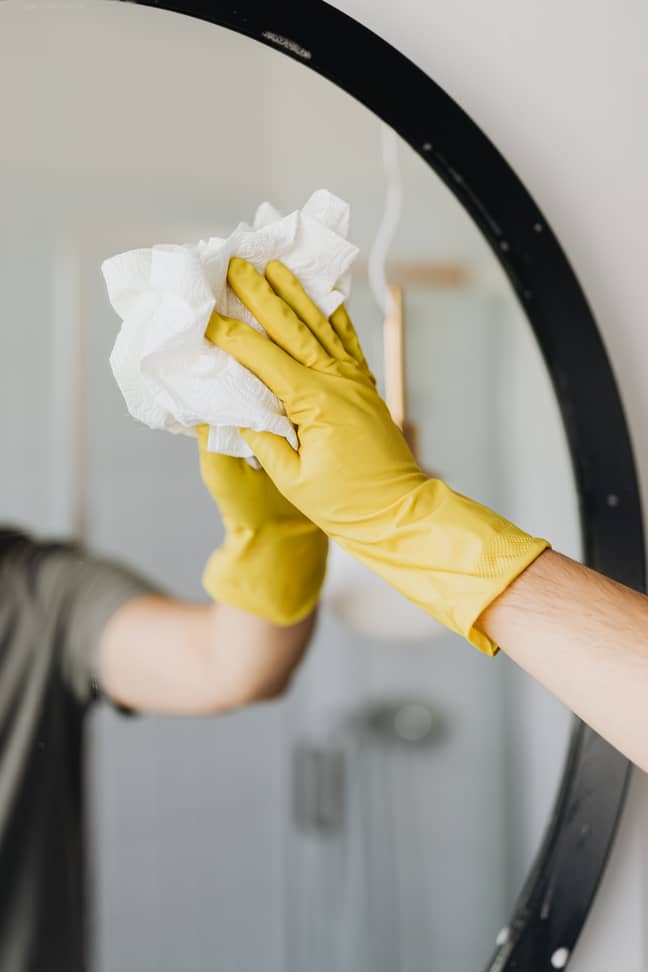 Men are doing more house work now than ever before (Credit: Pexels)