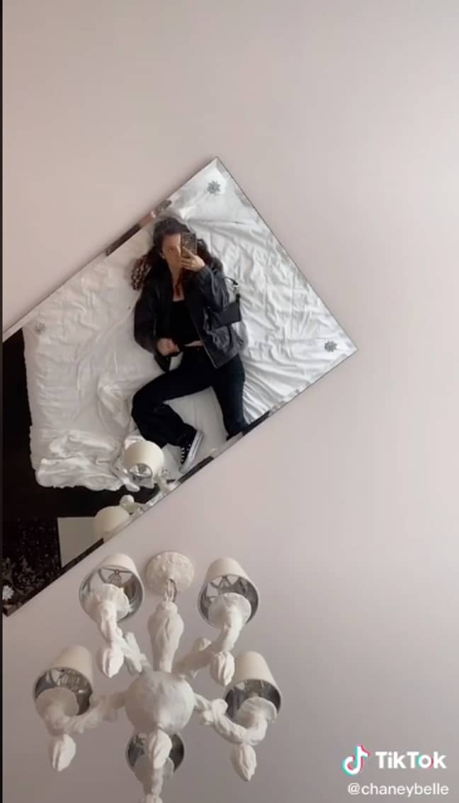 The hotel had some strategically placed mirrors (Credit: TikTok ChaneyBelle)