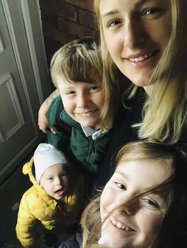 Jodie with her children (Credit: Caters)