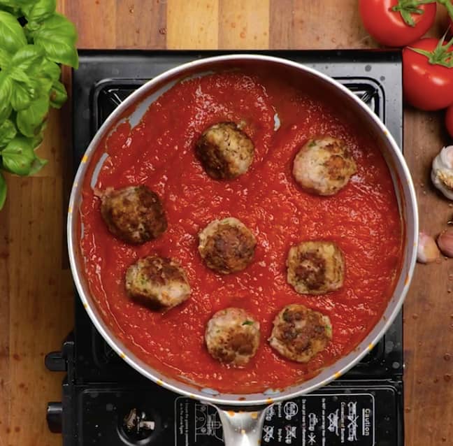 Cook the meatballs in your garlicky tomato sauce (Credit: Subway/ Tastemade) 