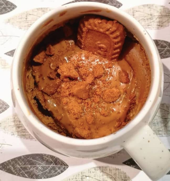 The recipe is so easy to make and bakes within minutes (Credit: Instagram/@veggie_vegan_bakes)
