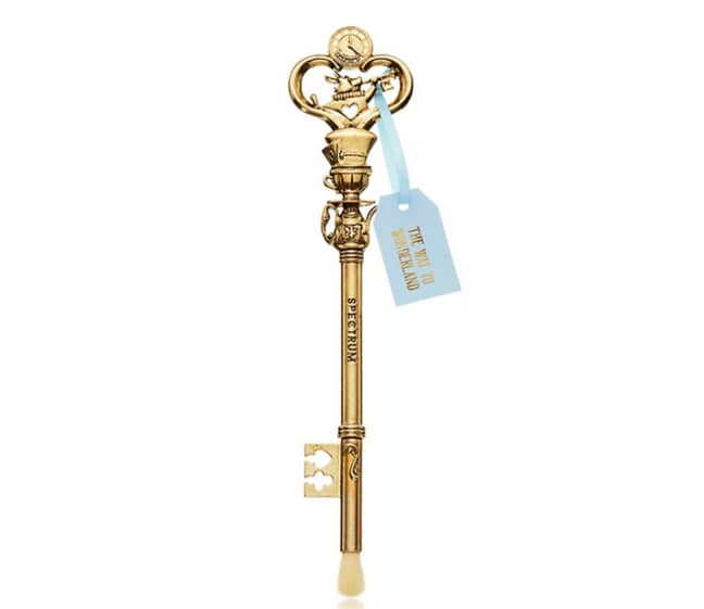 Spectrum's key to Wonderland brush looks like an actual golden key and we're obsessed (Credit: Disney/Spectrum)