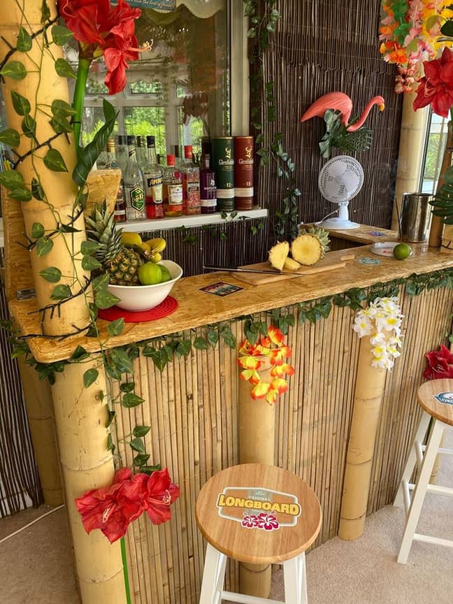 Making Tiki Bars In Their Gardens, Outdoor Bamboo Bar Design
