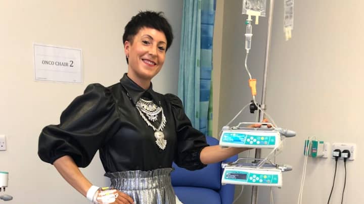 ​Terminal Cancer Patient Turns Up For Chemo Dressed For A Night Out
