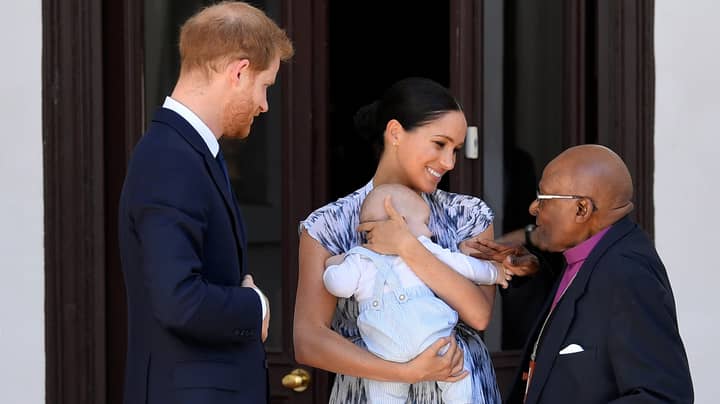 Prince Harry and Meghan Markle Share First Proper Glimpse At Baby Archie