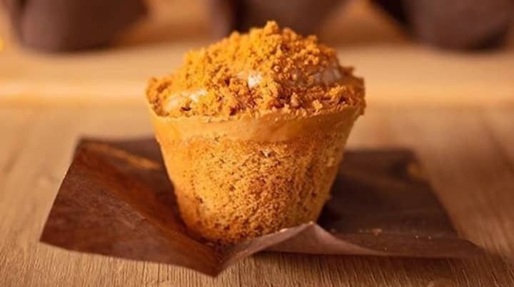 Biscoff Crumble Cups Are The Easy New Treat You're Going To Be Obsessed With