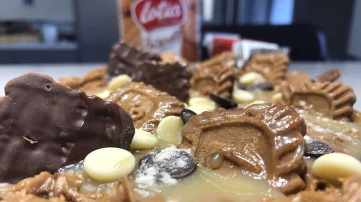 You Can Now Buy Giant Slabs Of Chocolate Biscoff Brownies Topped With Sauce